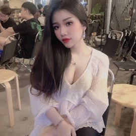 VŨ NHI – CẶP VÚ SỮA CĂNG TRÒN, NUỒN NUỘT