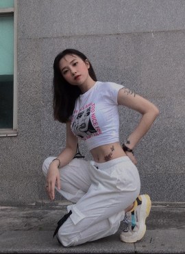 GIANG NGUYỄN – BÉ GÁI LOLI DỄ THƯƠNG, DỄ NỨNG