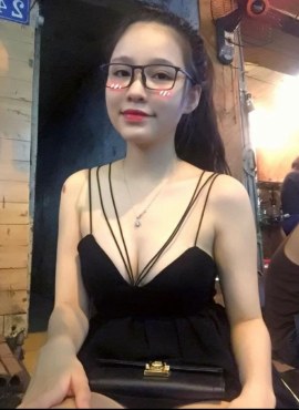 PHƯƠNG ANH – HÀNG VIP DA TRẮNG, MẶT XINH, DÁNG NUỘT