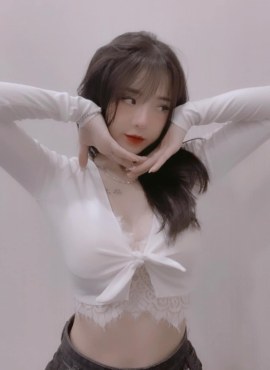 HỒNG LÊ – EM SINH VIÊN ĐẰM THẮM, NGỌT NƯỚC