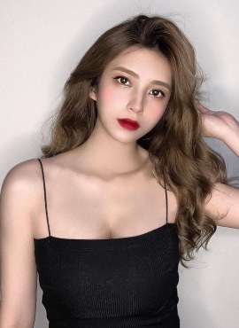MINH THANH – EM GÁI XINH XẮN, MÔNG VẾU NUỘT NÀ