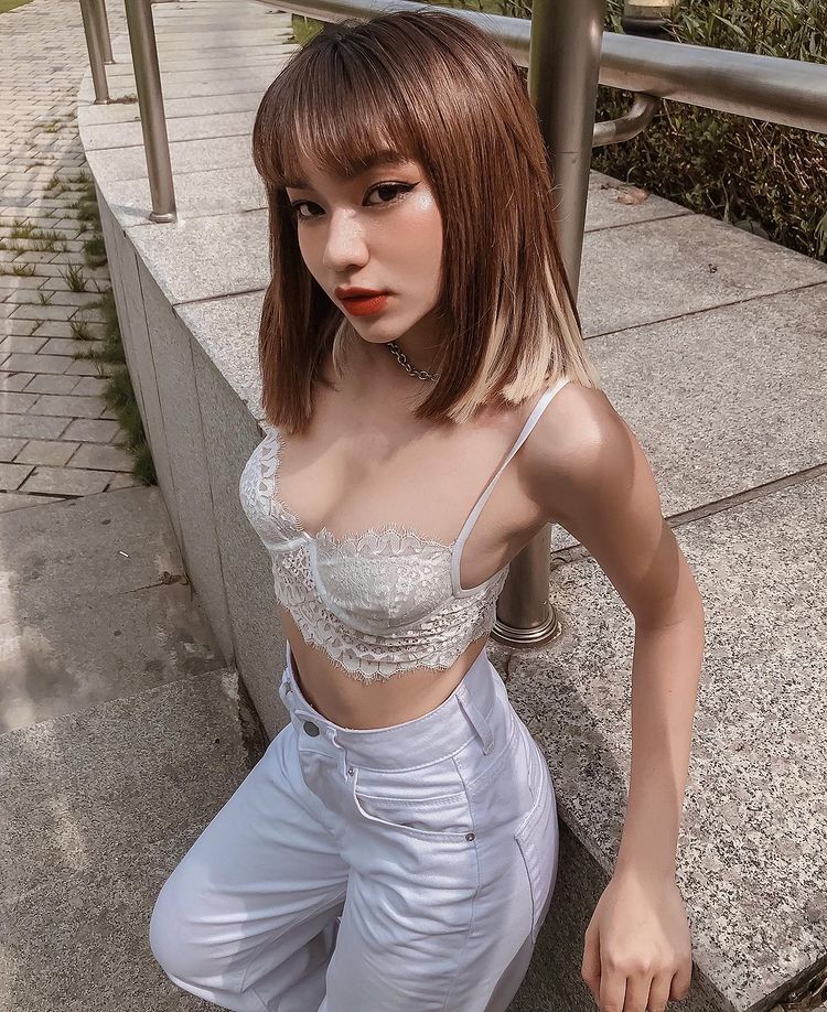 HÀ TRẦN – EM GÁI MỊN MÀNG, TRẮNG NUỘT