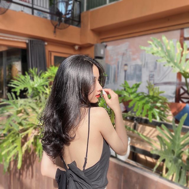 NGỌC MAI – LÀN DA TRẮNG NÕN, THƠM NGON