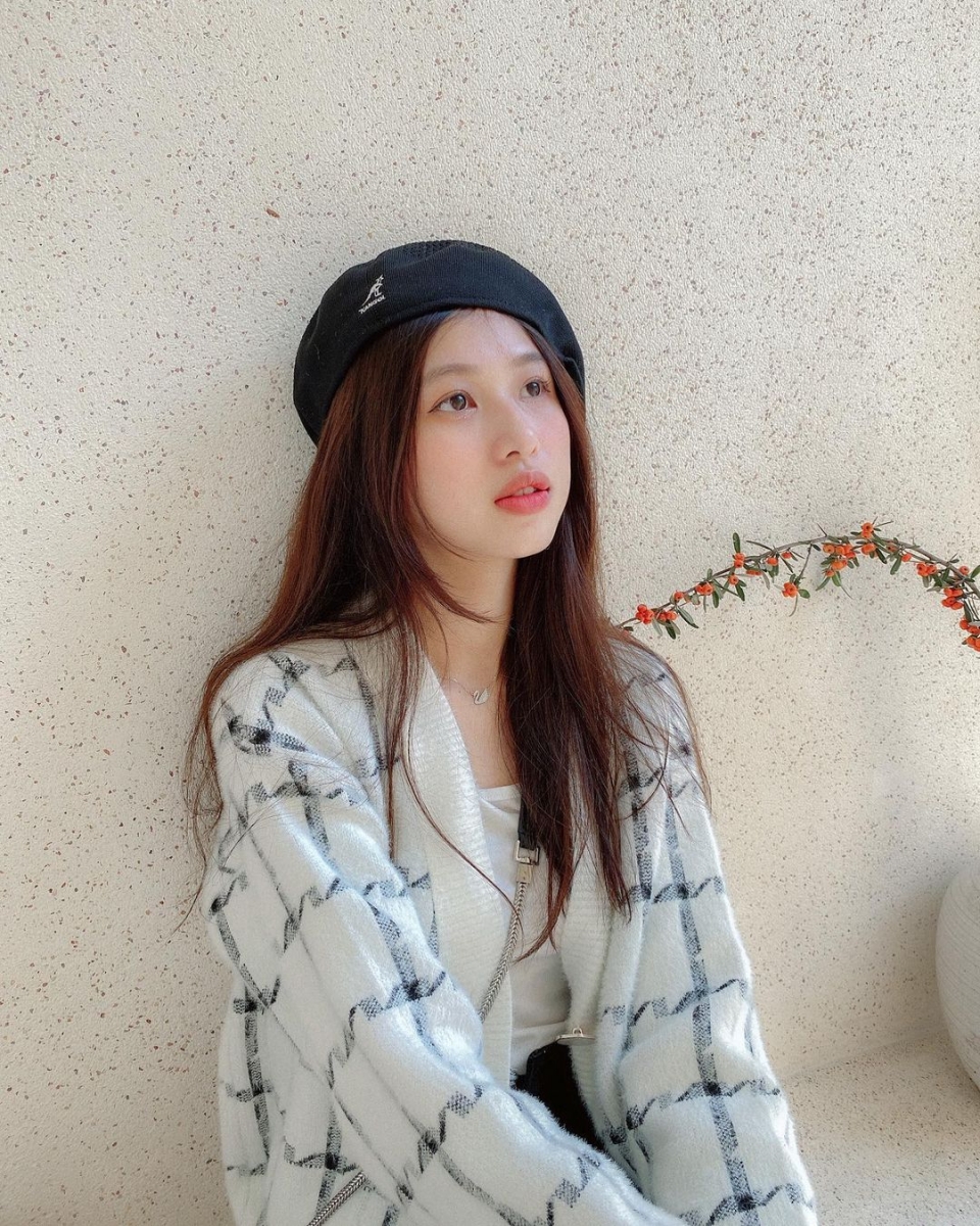 MAI HƯƠNG – SIÊU PHẨM HỌC SINH TUYỆT VỜI