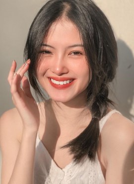 KHÁNH LY – EM SINH VIÊN NHẸ NHÀNG, NGON THƠM