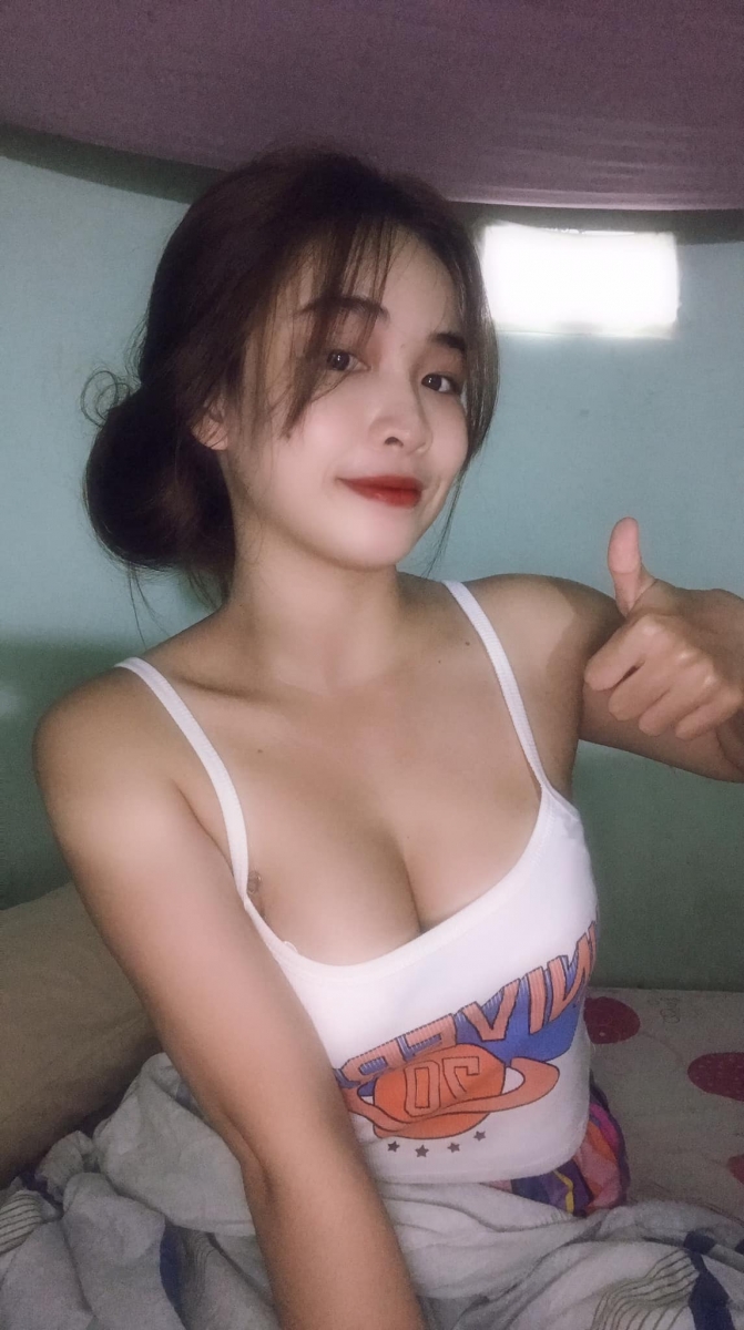 NHI PHẠM – THÂN EM CHUẨN MẪU, QUÁ ĐÃ, QUÁ CĂNG