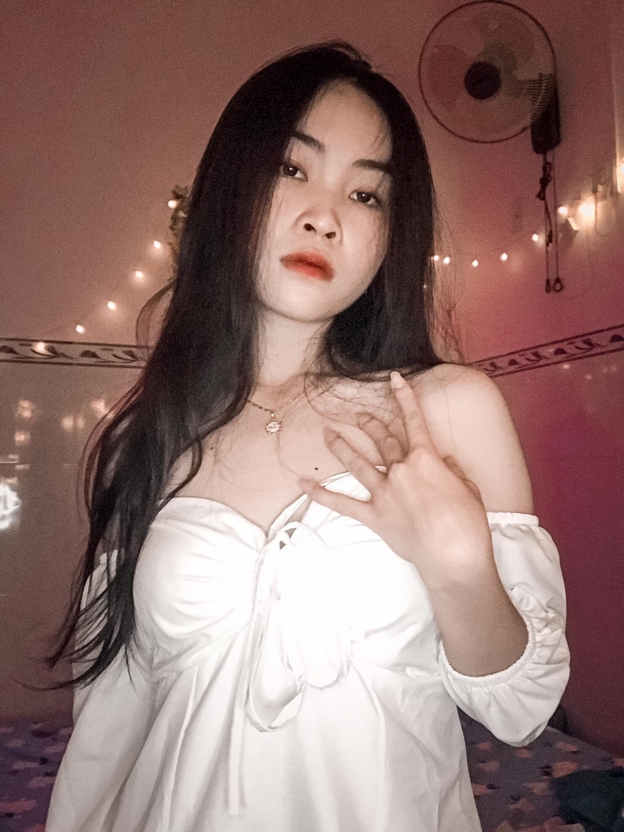THU ĐỖ – EM GÁI SALE GỢI ĐÒN, KÍCH THÍCH