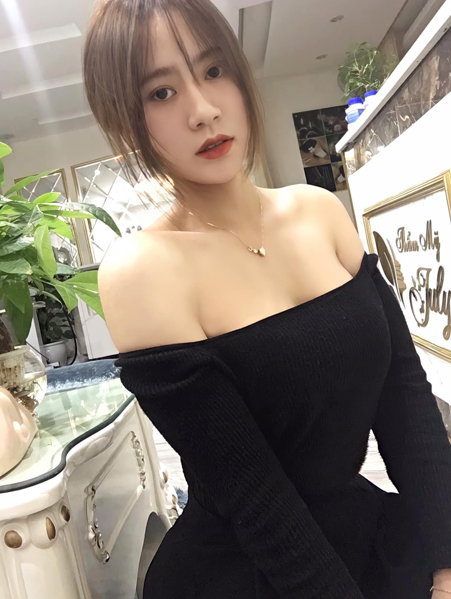 NGUYỄN HÀ – EM SINH VIÊN XINH XẮN, SẠCH SẼ, KÍN ĐÁO