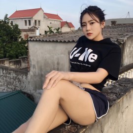 THẢO TRANG – EM SINH VIÊN NĂM NHẤT CỰC DỄ THƯƠNG