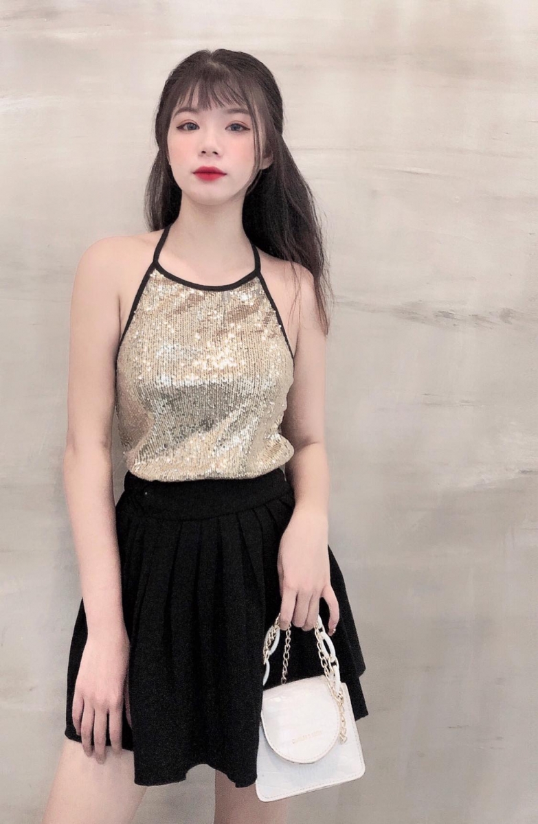 BÍCH NGỌC – EM GÁI YÊU KIỀU, DA TRẮNG MỊN MÀNG