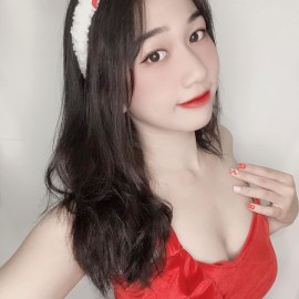 VÂN TRÂM – MẶT HÀNG HỌC SINH VIP CHUẨN CHUPPY