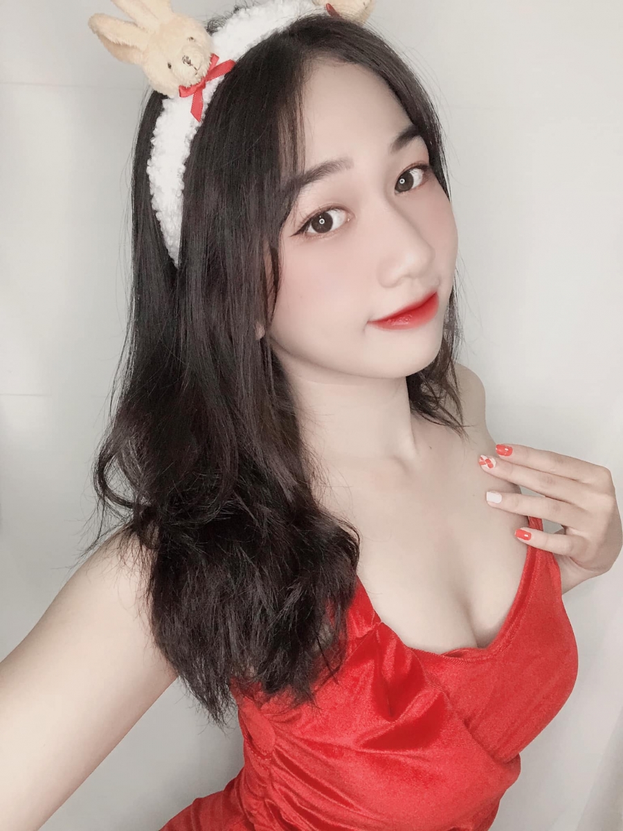 THẢO VY – EM SINH VIÊN 10 ĐIỂM CHO CHẤT LƯỢNG
