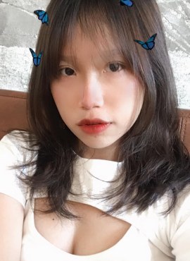 DIỆU OANH – EM GÁI XINH XẮN, TRẮNG TRẺO, DÁNG PERFECT