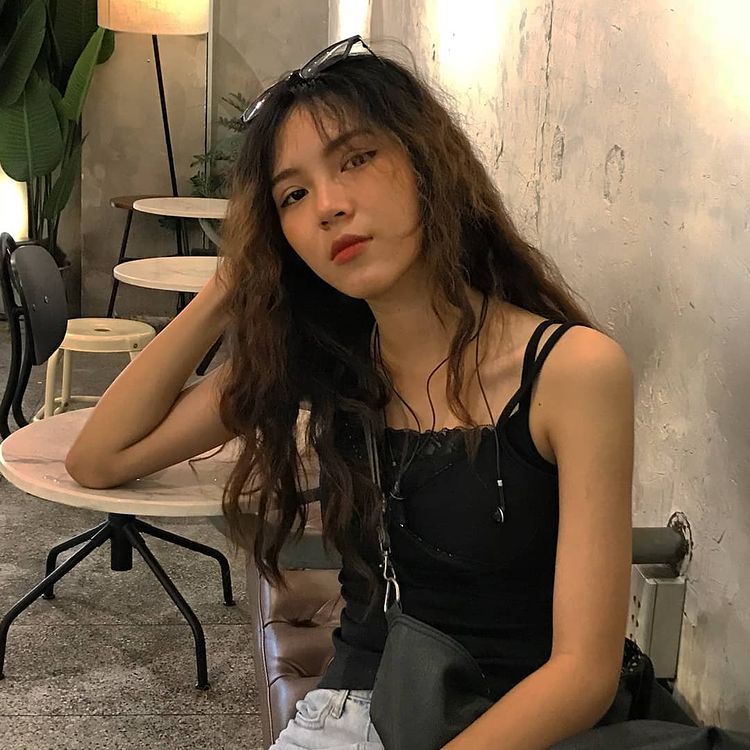 KIM TUYẾN – GÁI CÁ TÍNH, THÍCH BẠO DAM