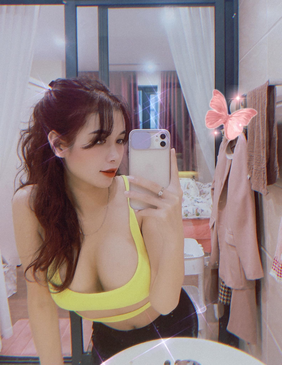 VÂN ANH – CẶP VÚ SỮA TRẮNG TRẺO, CHẤT LƯỢNG