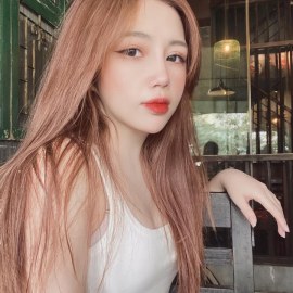 THÙY LINH – HÀNG TUYỂN CHỌN CHO CÁC DADDY VIP