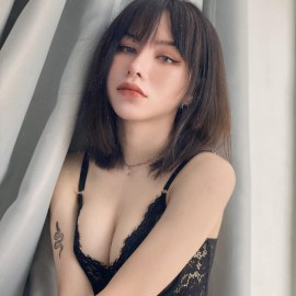 HUỆ TRÂN – MẶT XINH, VẾU CHUẨN, DA DẺ MỊN MÀNG