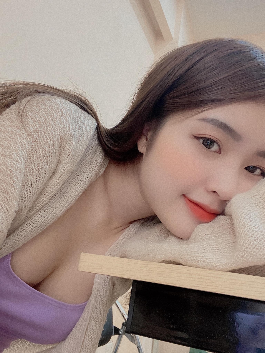PHƯƠNG ANH – DA TRẮNG, MẶT XINH, NGON KHÓ CƯỠNG