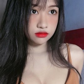 NGUYỄN THU – GÁI XINH, SANG CHẢNH, NUỘT NÀ