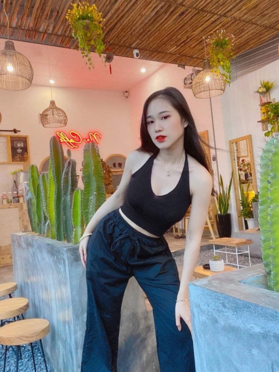 NGỌC HÀ – EM GÁI NGON NGHẺ, BODY QUÁ NUỘT