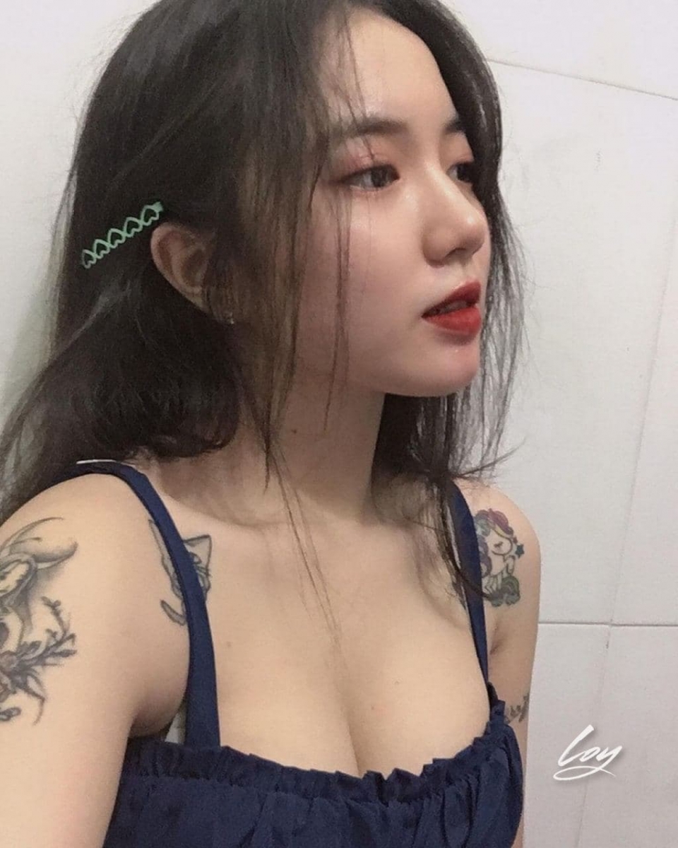 MAI LINH – HÀNG VIP DA TRẮNG, MẶT XINH, DÁNG NUỘT