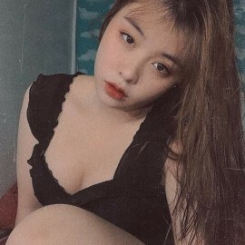 NGỌC HUYỀN – EM GÁI GẦM CAO MÔNG TO PHÊ LÒI