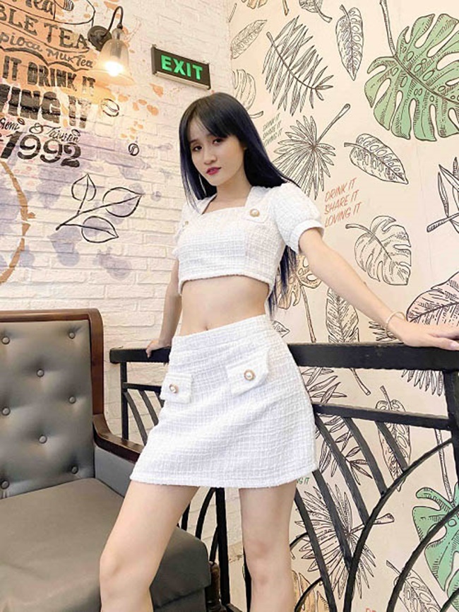 tiktoK Tường Vy