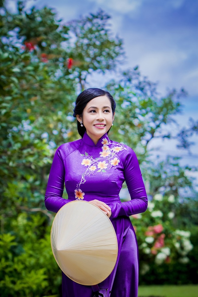 tieu su dan thy