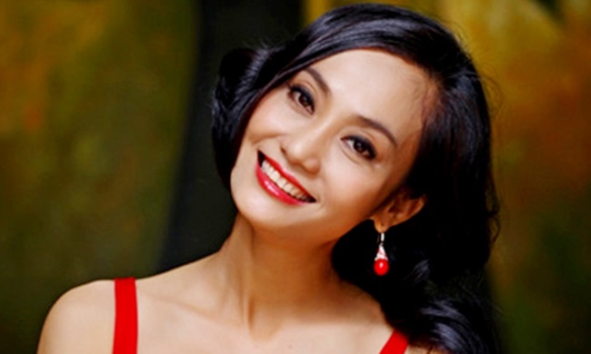 hạnh thúy và gia đình