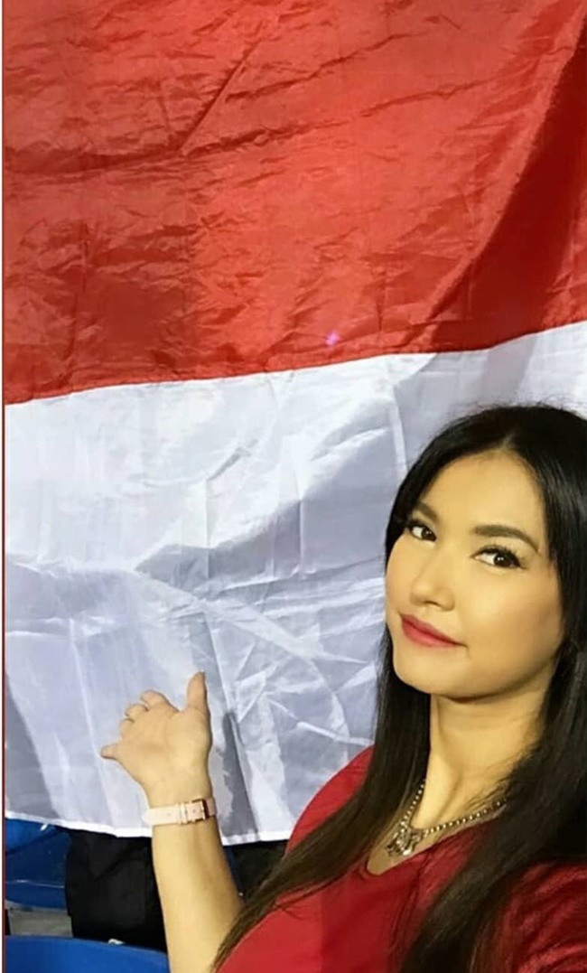 Khi cô mới bước vào nghề
