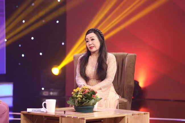 NSND Thu Hiền ở tuôỉ 70