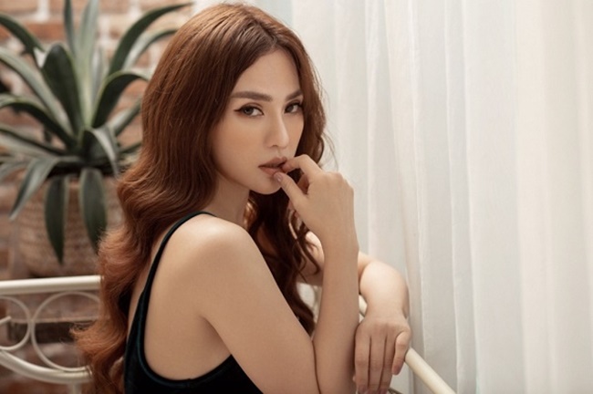 Thu Thủy và Kin Nguyễn