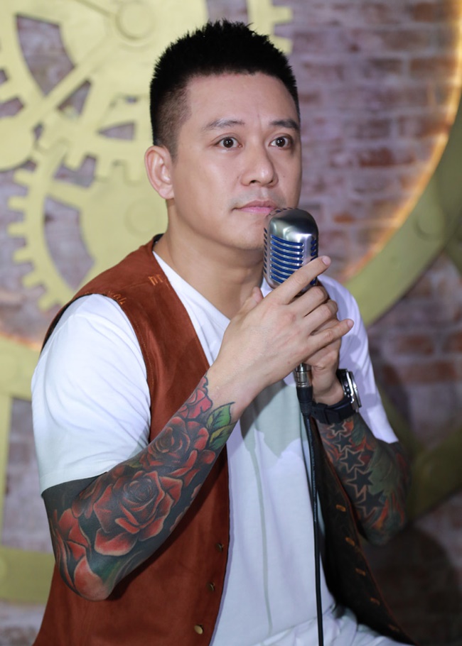 Tuấn Hưng và gia đình của anh