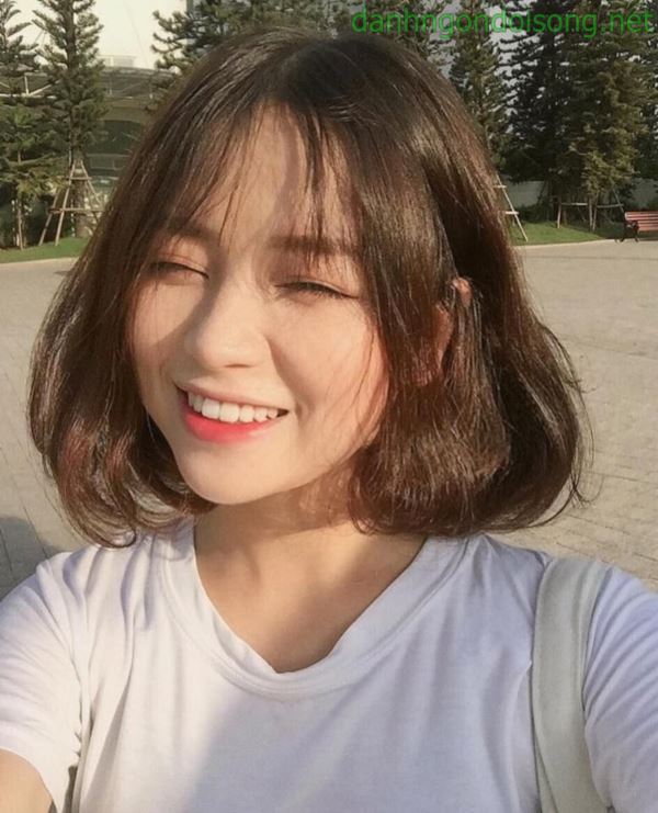 Top ảnh gái xinh đeo mắt kính dễ thương