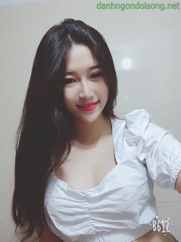 Top ảnh gái xinh đeo mắt kính dễ thương