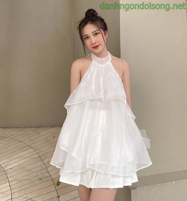 Top ảnh gái xinh đeo mắt kính dễ thương