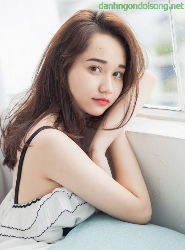 Top ảnh gái xinh đeo mắt kính dễ thương