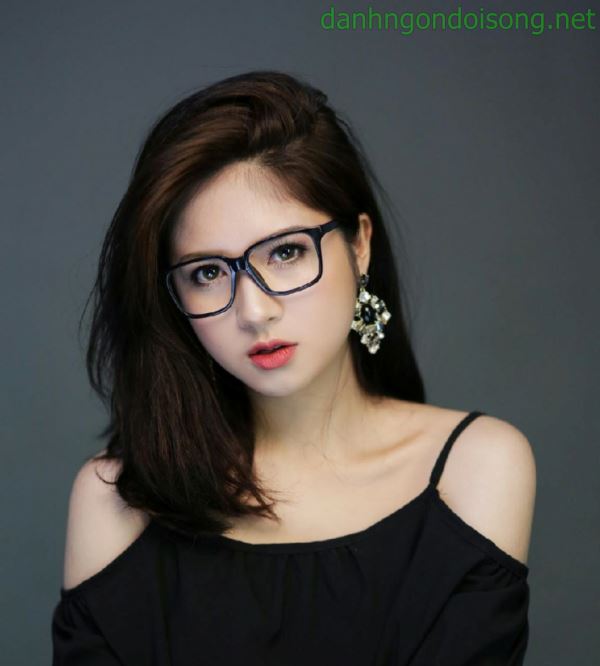 Ảnh gái xinh tóc ngang vai 2k9