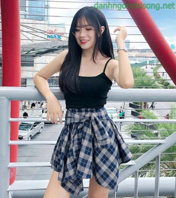Ảnh gái xinh tóc ngang vai 2k9