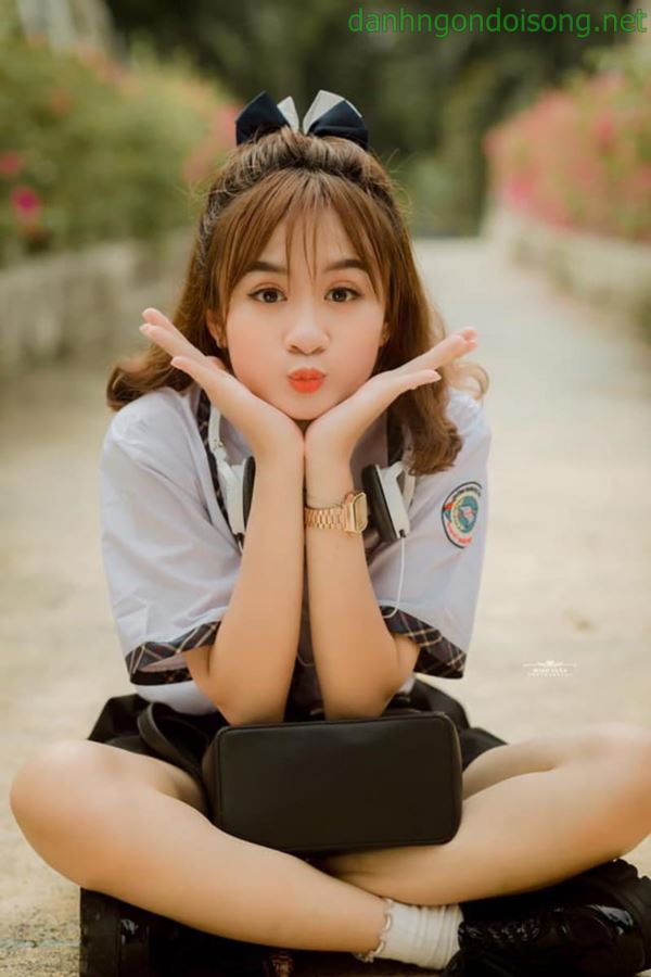 Ảnh gái xinh tóc ngắn ngang vai 2k3