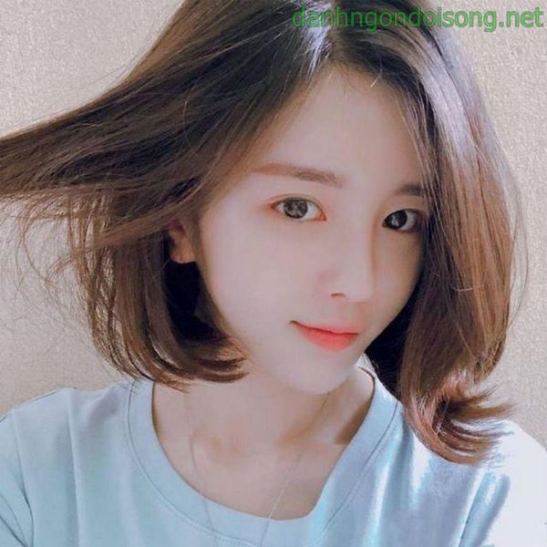 Ảnh gái xinh tóc ngắn ngang vai 2k3