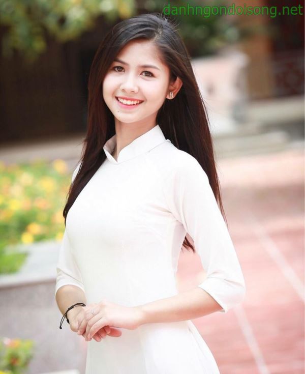 Ảnh gái xinh tóc ngắn ngang vai 2k3