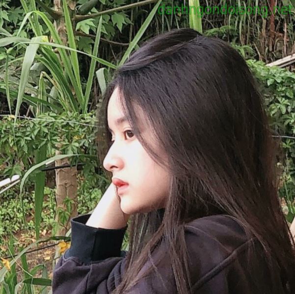 Ảnh gái xinh tóc ngắn ngang vai 2k3
