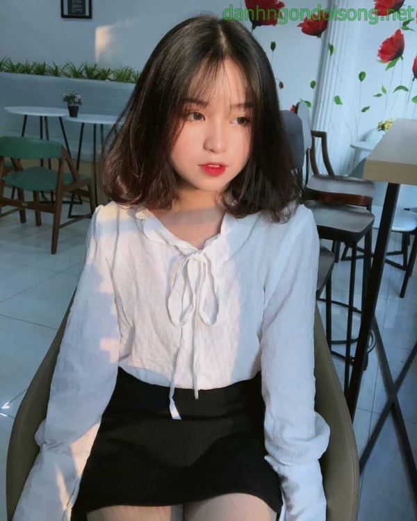 Ảnh gái xinh tóc ngắn ngang vai 2k3