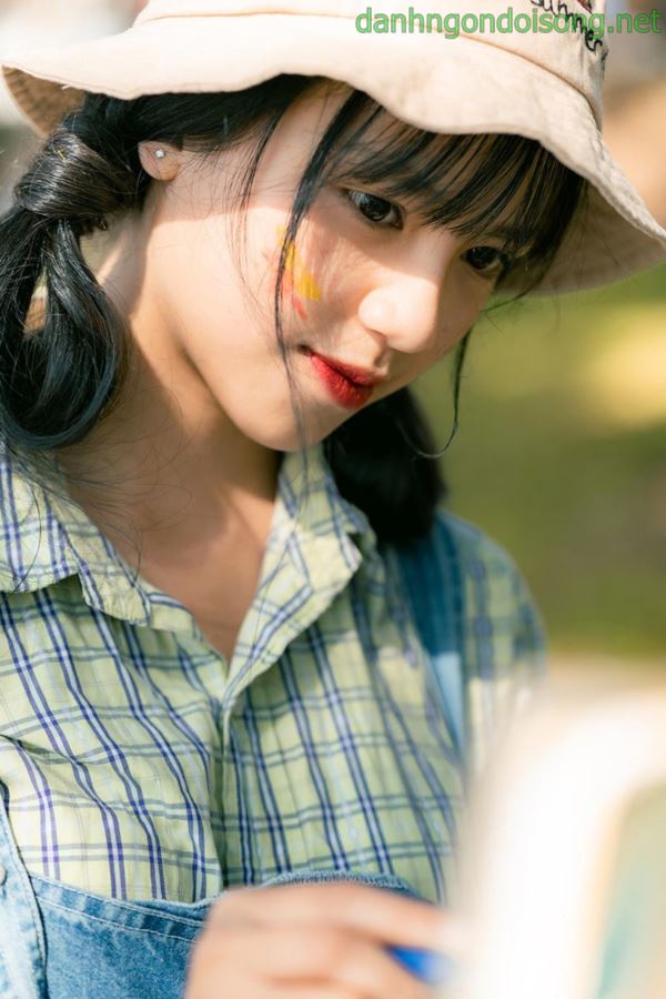 Ảnh gái xinh tóc ngắn ngang vai 2k3