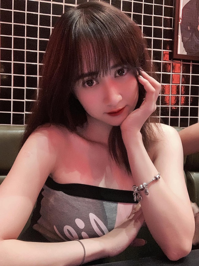 streamer hằng đàm lộ ảnh nóng 8