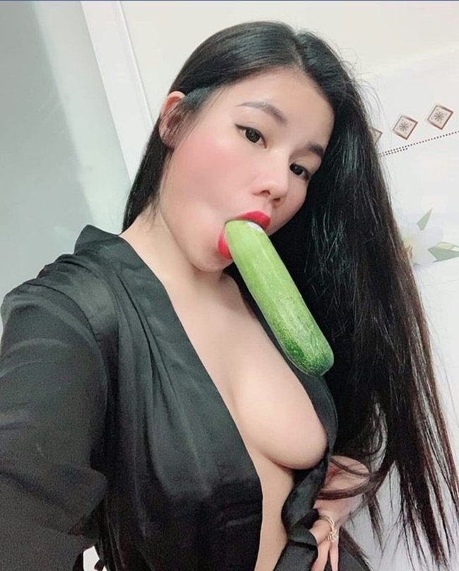 clip cô giáo Phương 17