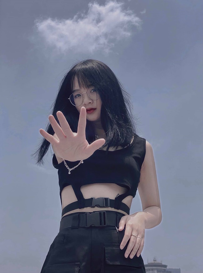 gấm kami lộ link 12p 1