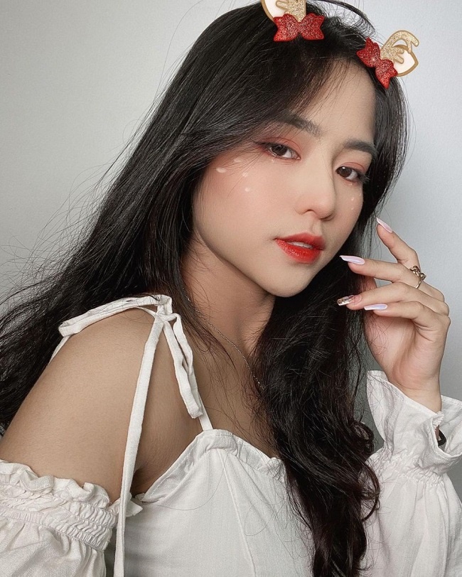 Hường bear quên tắt livestream 1