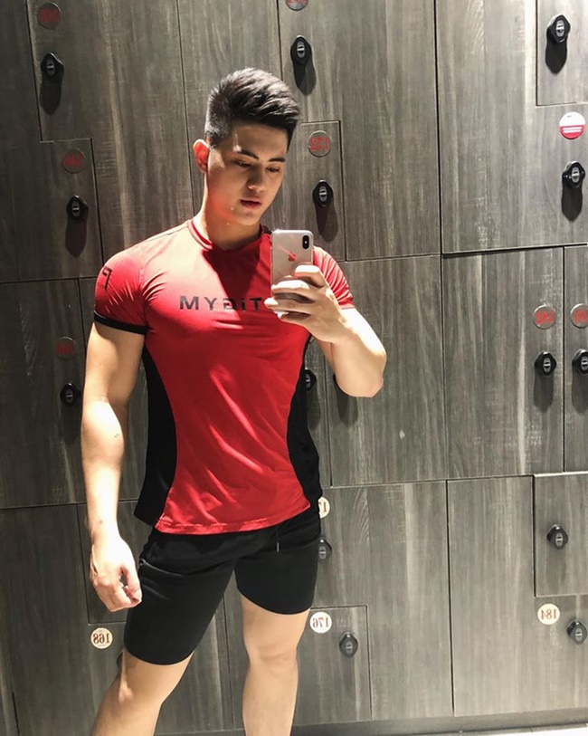 huy hoàng lộ clip 11